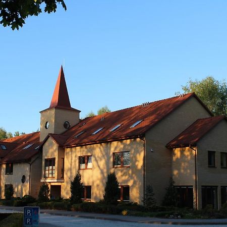 Uroczysko Porszewice - Osrodek Konferencyjno-Rekolekcyjny Hotel Pabianice Exterior photo